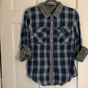 Button Down Dual pocket shirt